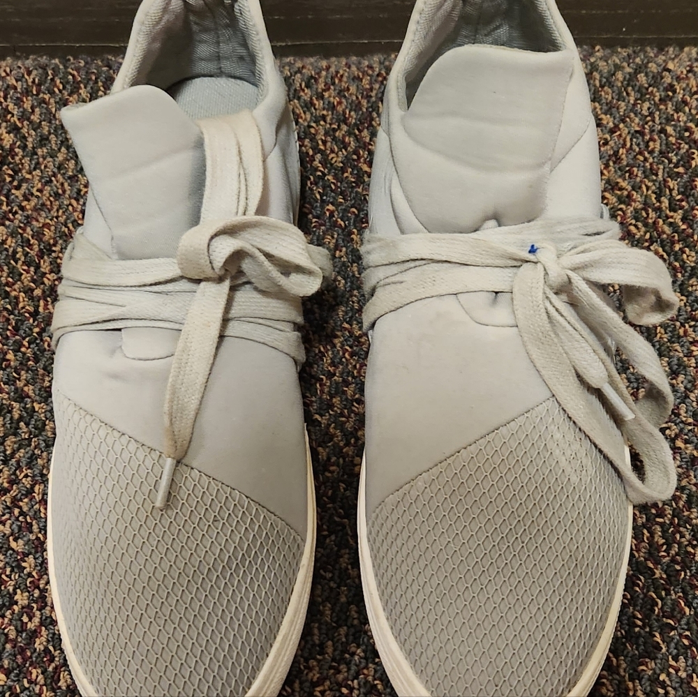Steve Madden Casual Shoes Size 9M